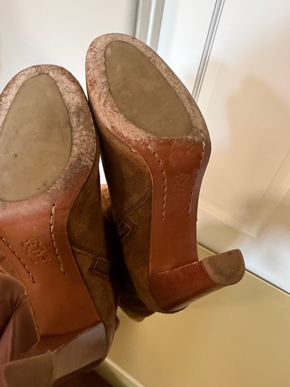 Michael Kors harness slouch boot. Size 8 1/2 - Picture 7 of 8